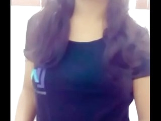 Indian teen girl showing boobs